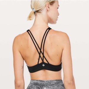 Lululemon high neck sports bra